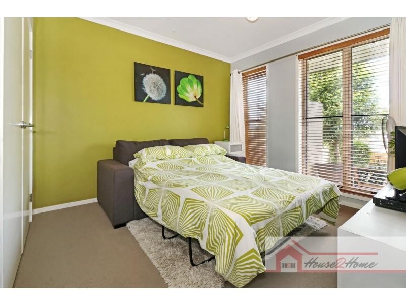 55 Ellenborough Avenue, Ormeau Hills QLD 4208