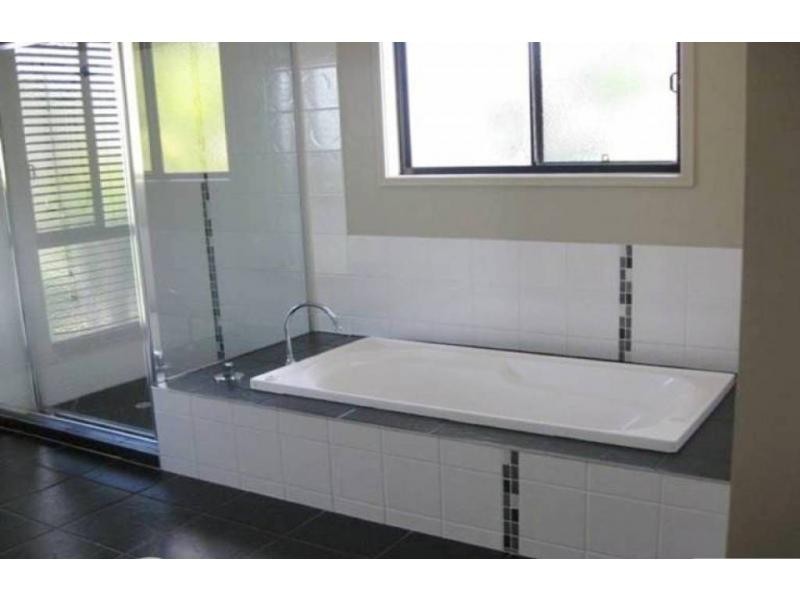 56 The Plateau, Ormeau QLD 4208