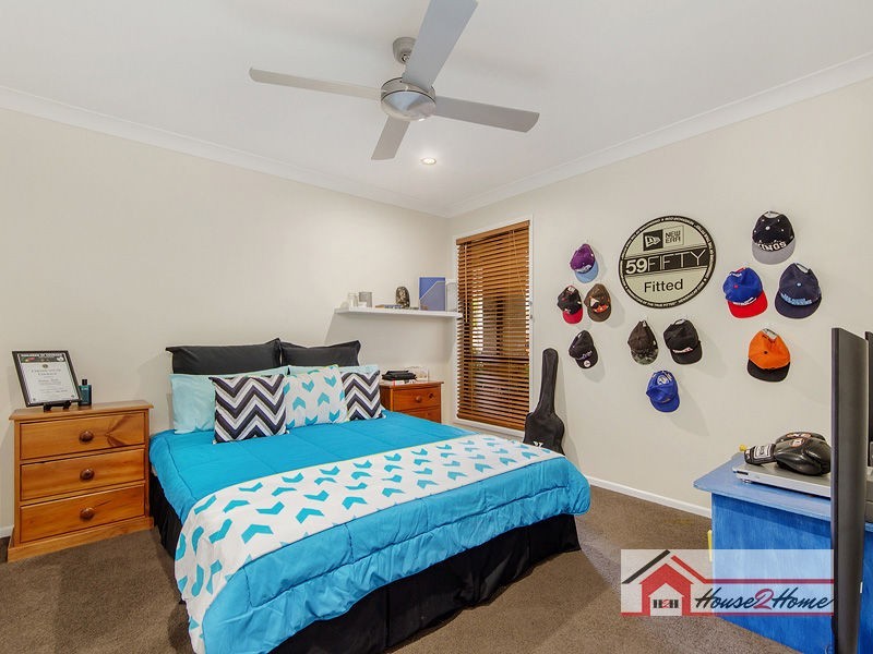 15 Catchlove Street, Maudsland QLD 4210