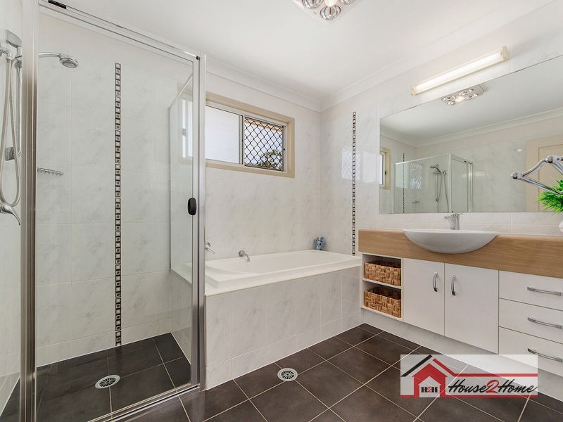 35 Bellthorpe Road, Ormeau QLD 4208