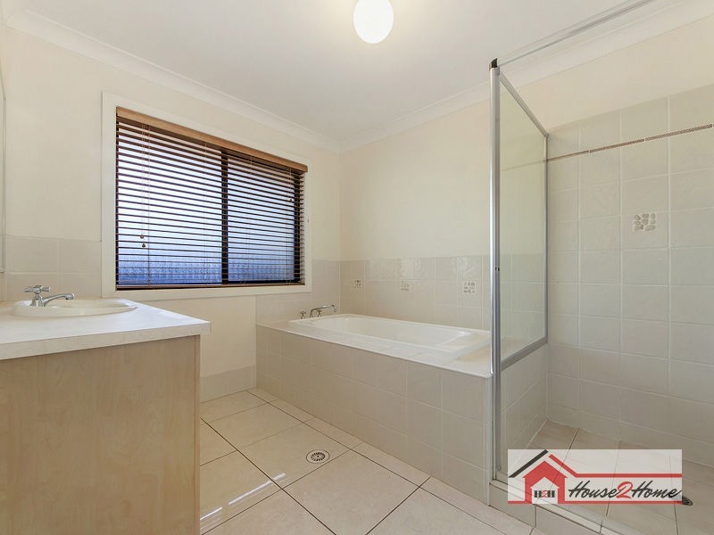 10 Calabash Street, Ormeau QLD 4208