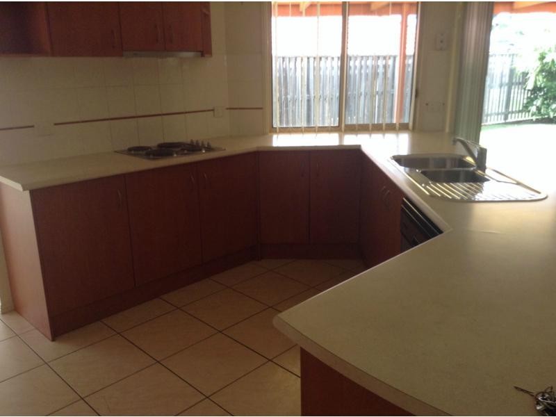 5 Dahlia Crescent, Ormeau QLD 4208
