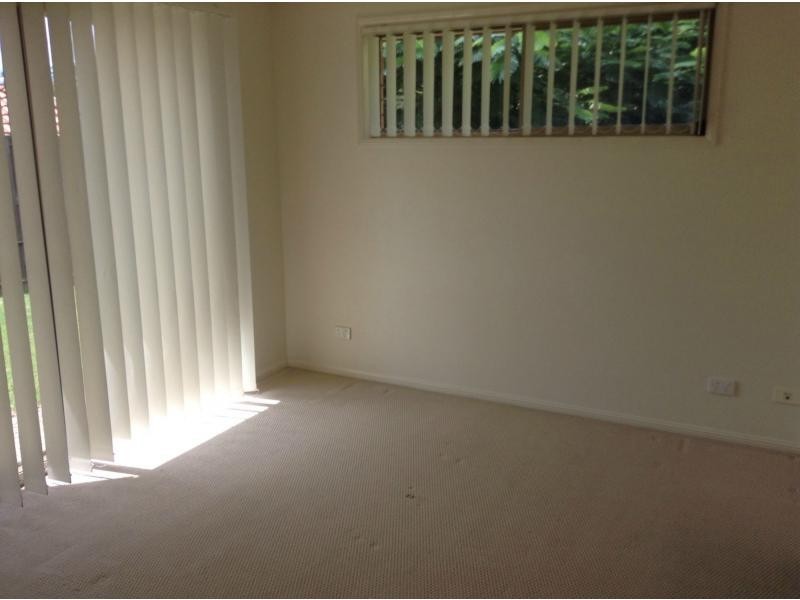 5 Dahlia Crescent, Ormeau QLD 4208