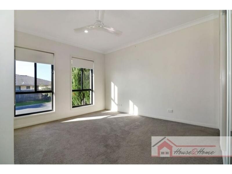 32 Blossom Street, Pimpama QLD 4209