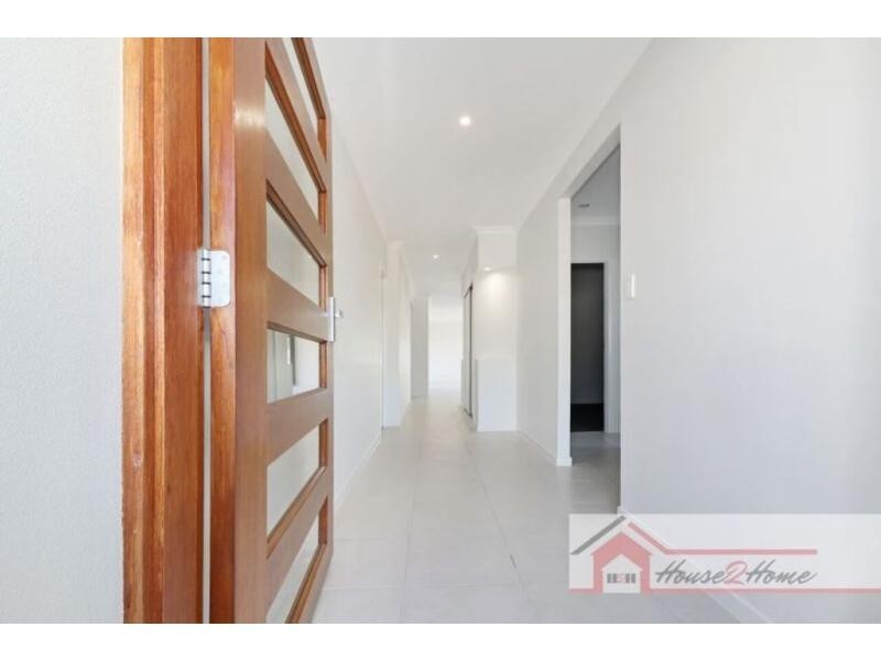 1 Adelaide Crescent, Ormeau Hills QLD 4208