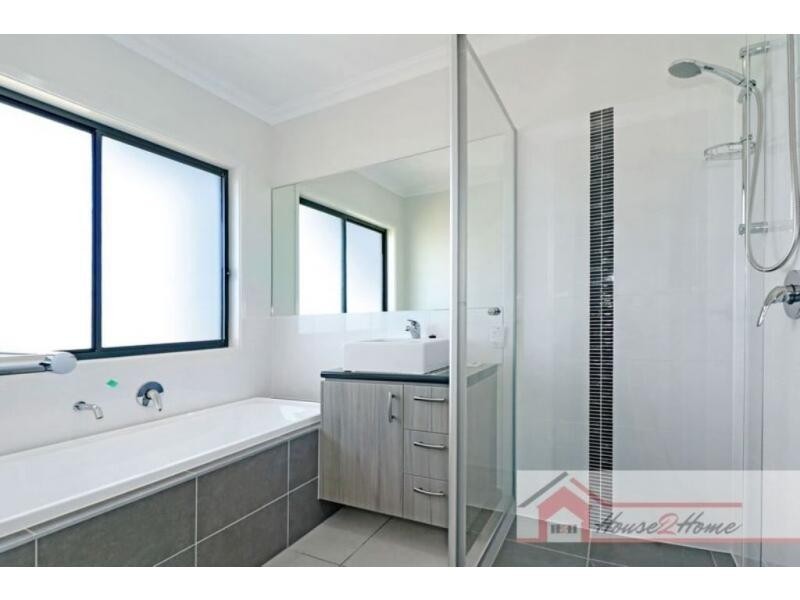 1 Adelaide Crescent, Ormeau Hills QLD 4208