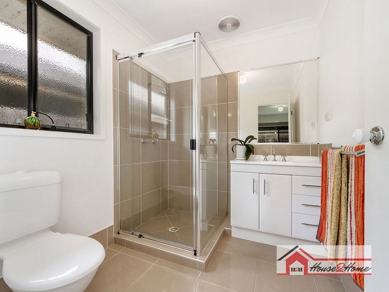 6 Merivale Avenue, Ormeau Hills QLD 4208