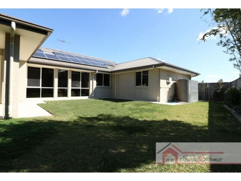 35 Strathburn Crescent, Ormeau QLD 4208