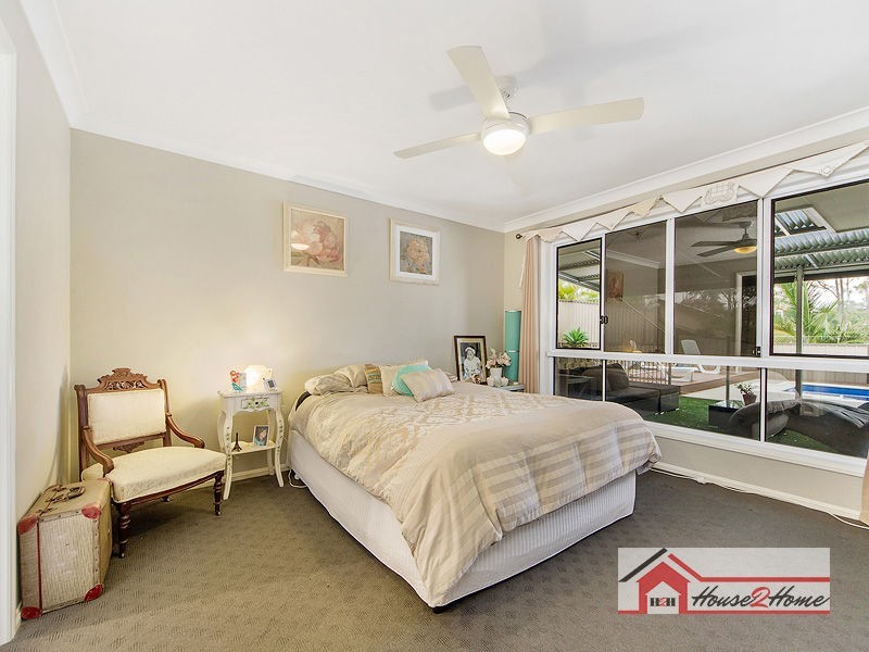 24 Yarwood Crescent, Ormeau Hills QLD 4208