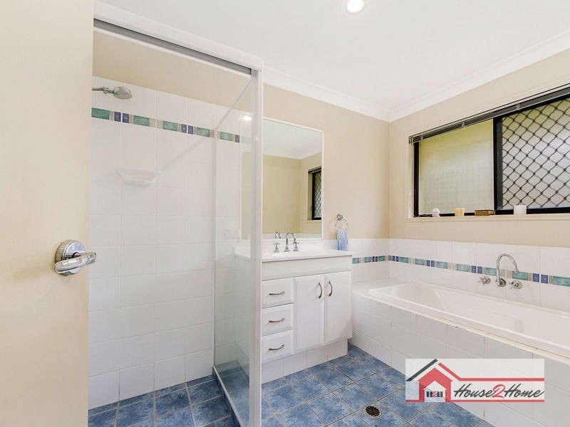 1 Schablon Close, Ormeau Hills QLD 4208