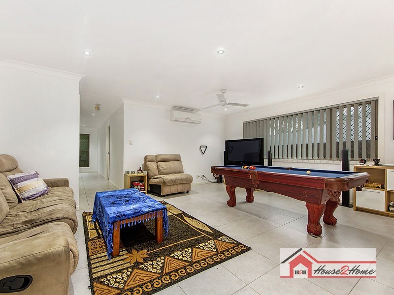 4 Jacqueline Bay, Ormeau QLD 4208