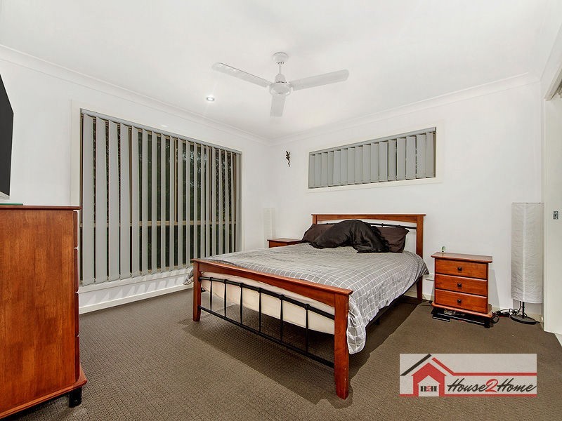 4 Jacqueline Bay, Ormeau QLD 4208