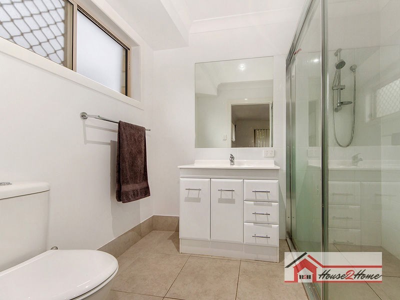 4 Jacqueline Bay, Ormeau QLD 4208