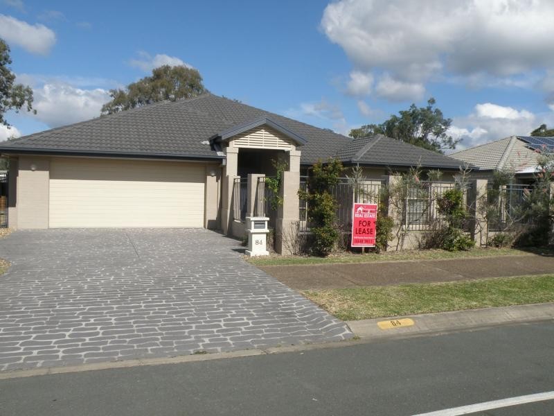 84 Ormeau Ridge Road, Ormeau Hills QLD 4208