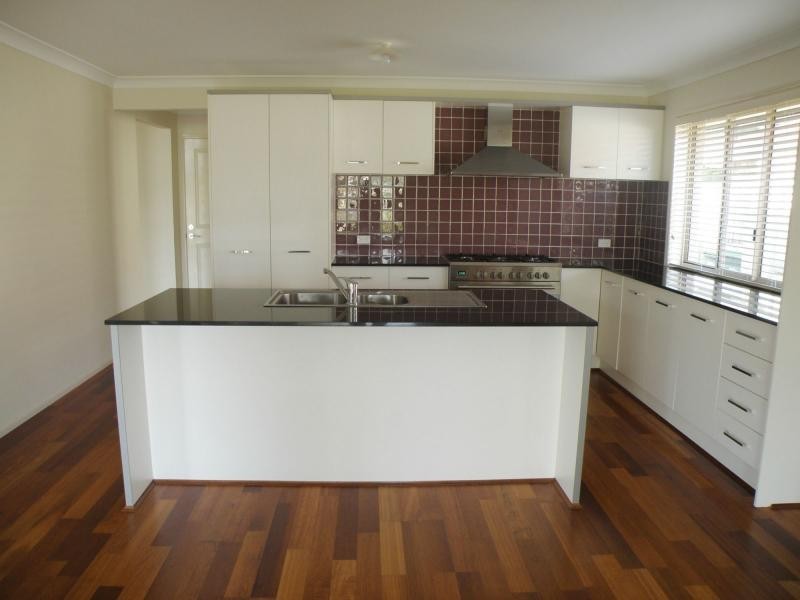 84 Ormeau Ridge Road, Ormeau Hills QLD 4208