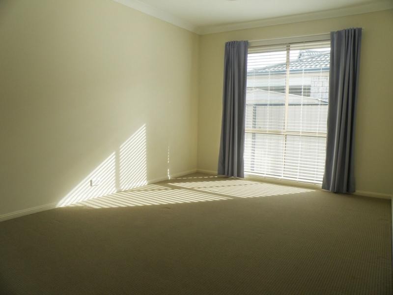 84 Ormeau Ridge Road, Ormeau Hills QLD 4208