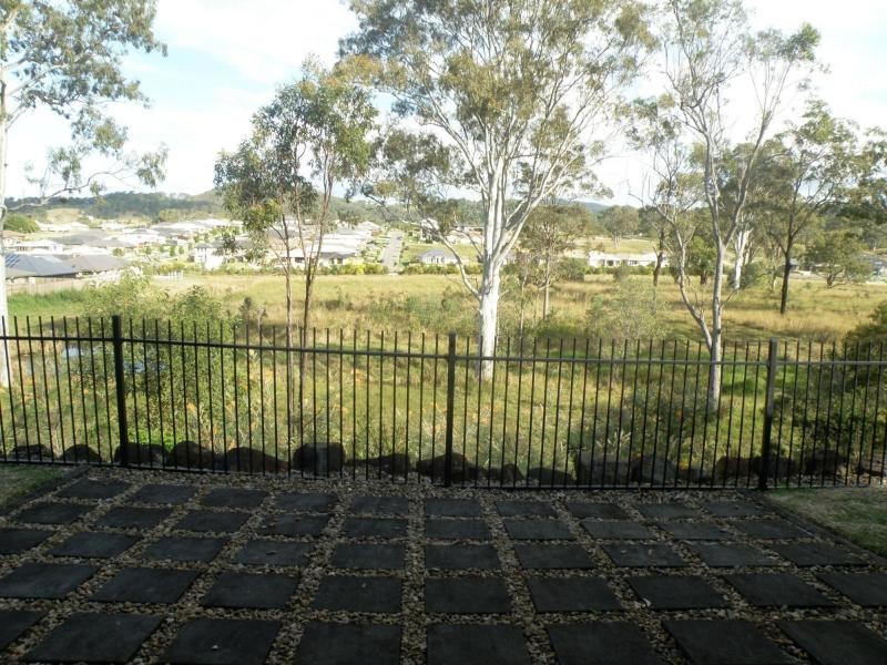 84 Ormeau Ridge Road, Ormeau Hills QLD 4208