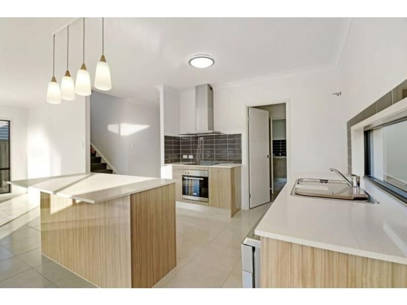 9 Adelaide Crescent, Ormeau Hills QLD 4208