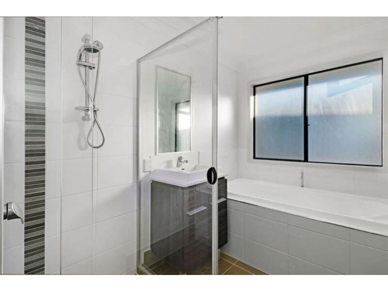 9 Adelaide Crescent, Ormeau Hills QLD 4208