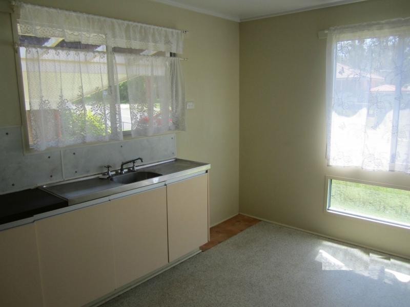 6 Lamont Street, Eagleby QLD 4207