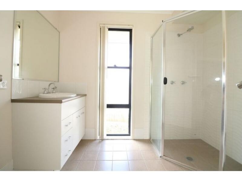 9 Emily Street, Ormeau QLD 4208