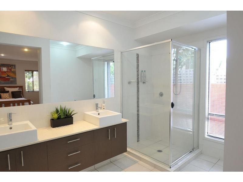 7 Ravensthorpe Street, Ormeau QLD 4208