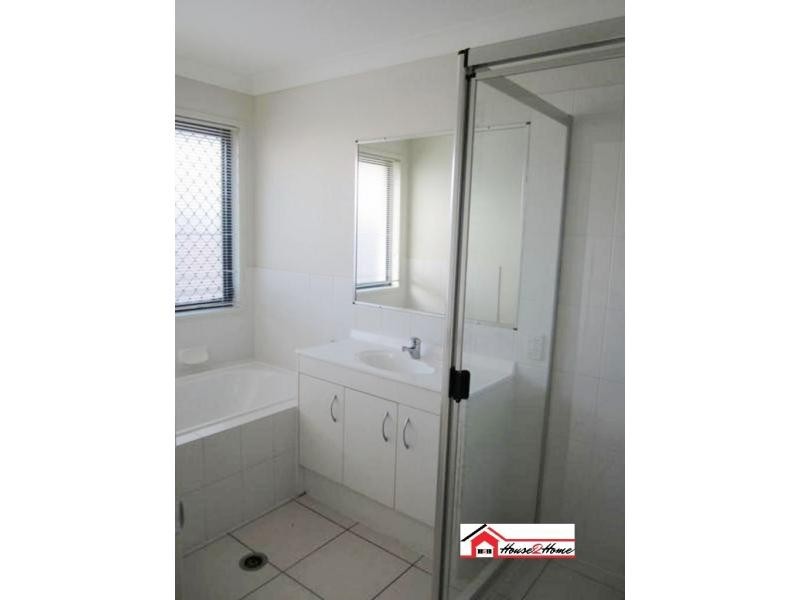 16 Summerlea Crescent, Ormeau QLD 4208