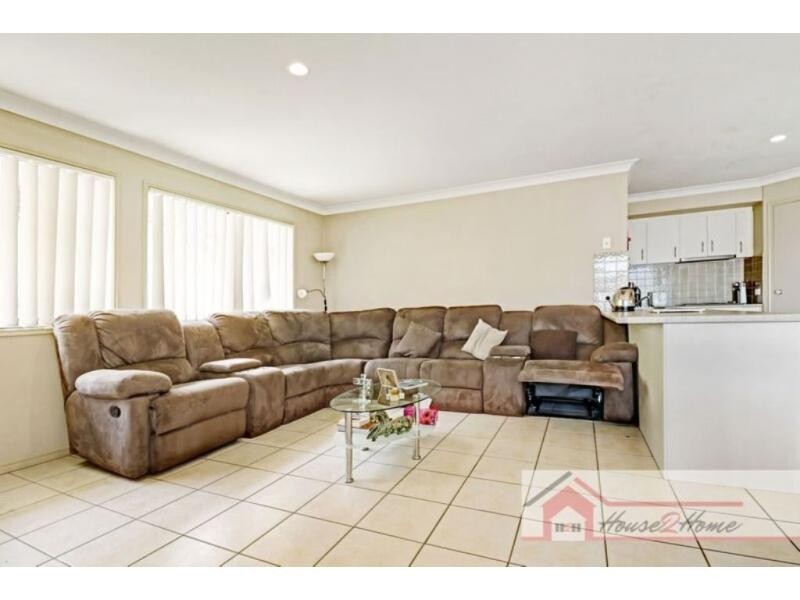 8 Doyle Court, Ormeau Hills QLD 4208
