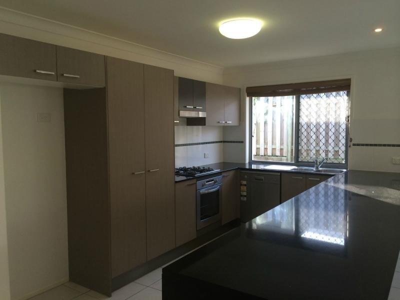 15 Rockwood Drive, Ormeau QLD 4208