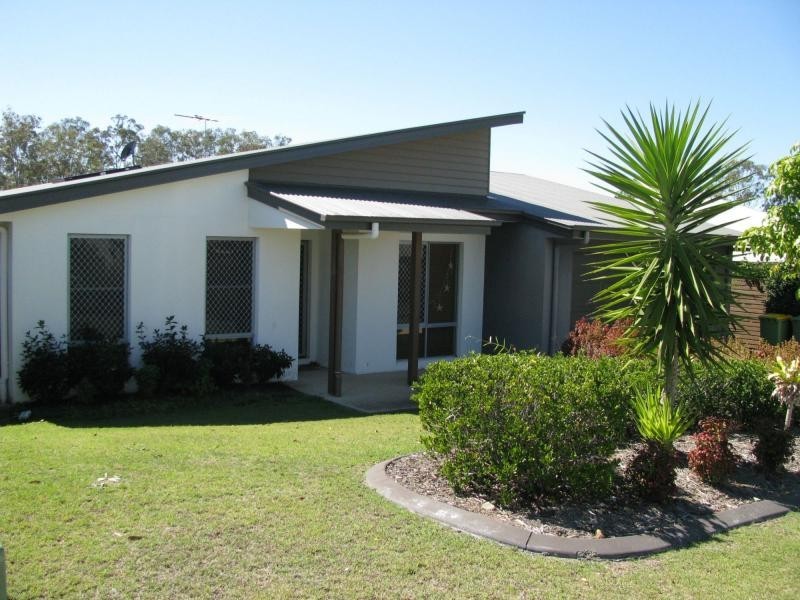 15 Rockwood Drive, Ormeau QLD 4208