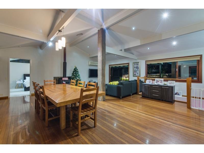 16 Beaton Court, Ormeau QLD 4208
