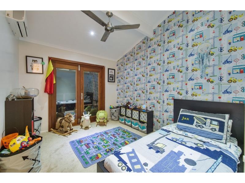 16 Beaton Court, Ormeau QLD 4208