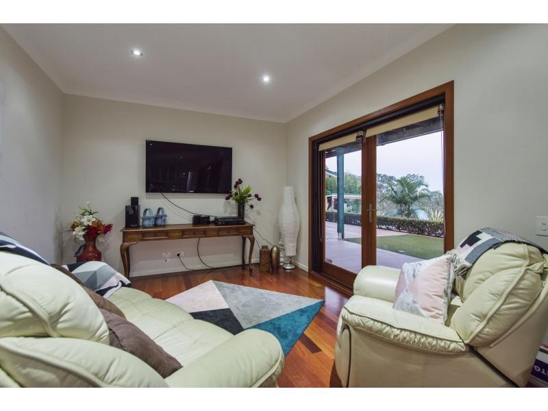 16 Beaton Court, Ormeau QLD 4208