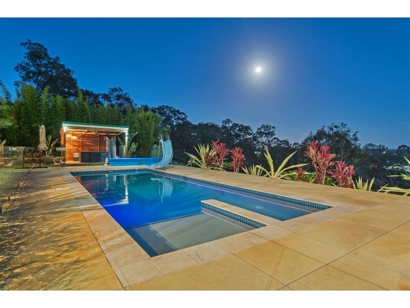 16 Beaton Court, Ormeau QLD 4208