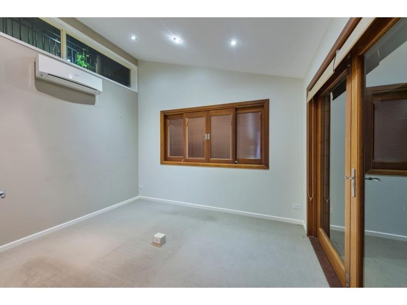 16 Beaton Court, Ormeau QLD 4208