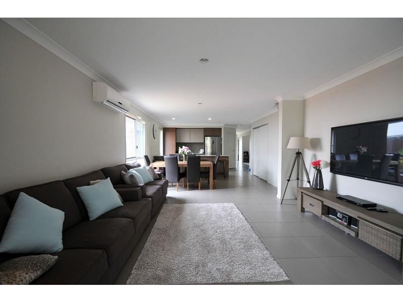 9 Helena Street, Ormeau Hills QLD 4208