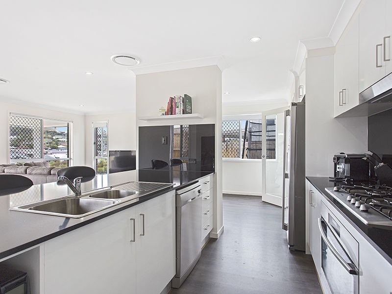 13 Adelaide Crescent, Ormeau Hills QLD 4208