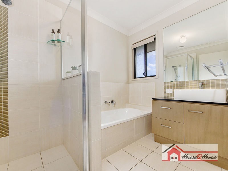 5 Rivervale Street, Ormeau QLD 4208