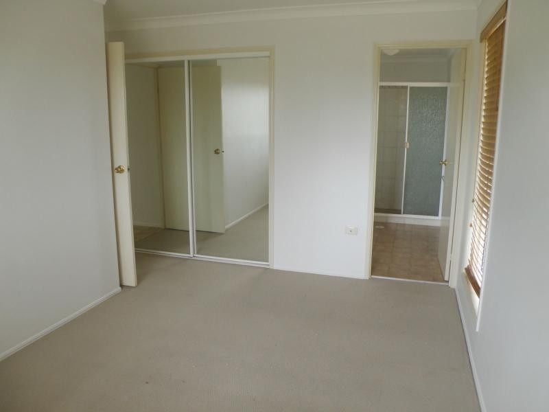 221 Herses Road, Eagleby QLD 4207