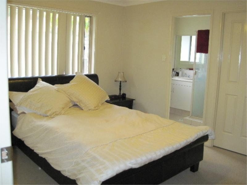 55 Gawain Drive, Ormeau QLD 4208