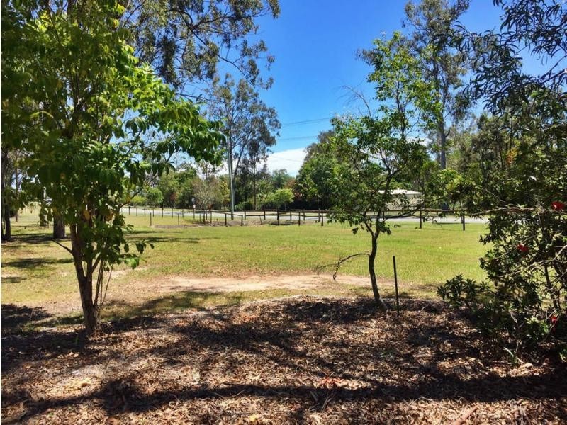 54 Peachey Road, Ormeau QLD 4208