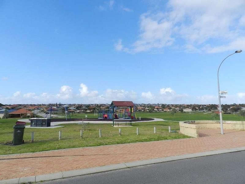 12 Namoi Turn, Merriwa WA 6030