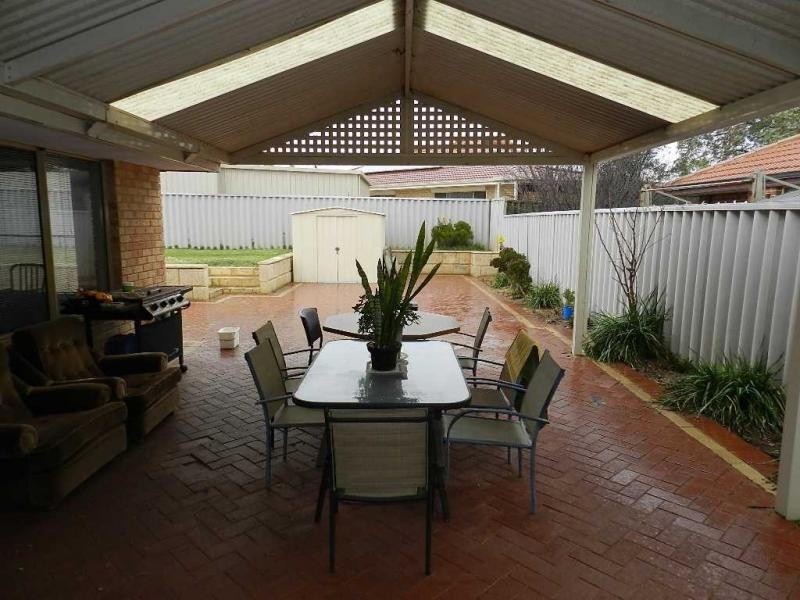 12 Gardiner Heights, Kinross WA 6028