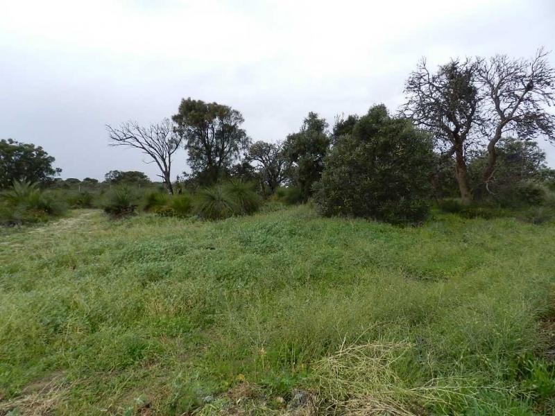 12 Gardiner Heights, Kinross WA 6028