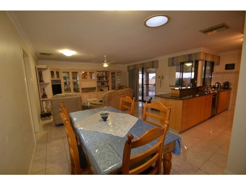 55 Maradu Crescent, Wanneroo WA 6065