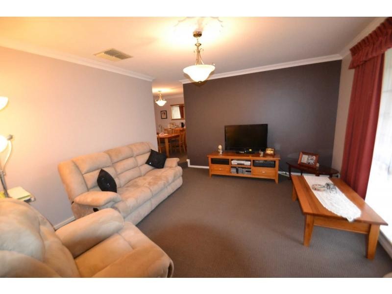 55 Maradu Crescent, Wanneroo WA 6065
