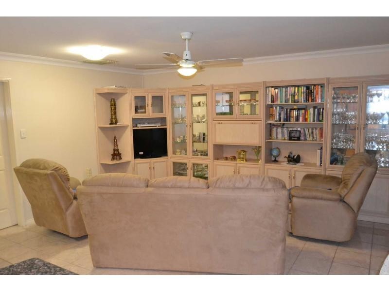 55 Maradu Crescent, Wanneroo WA 6065
