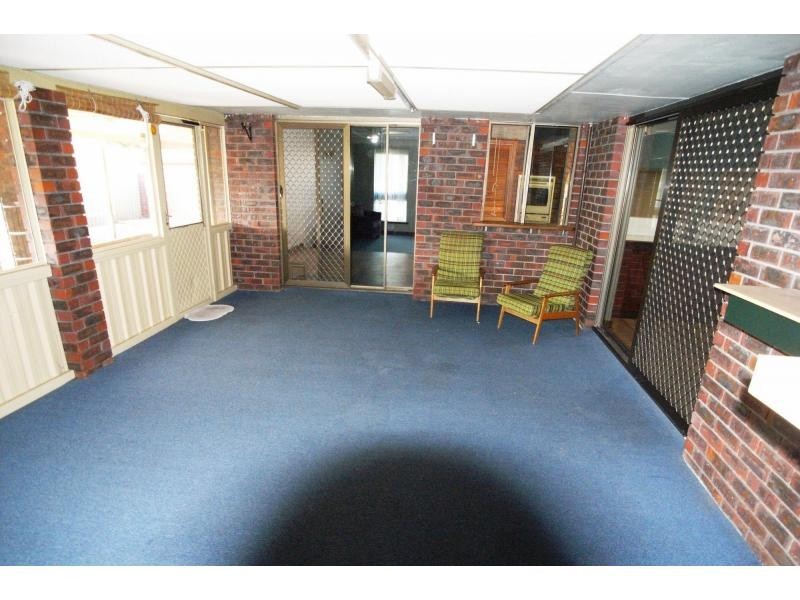 4 Beenong Street, Wanneroo WA 6065