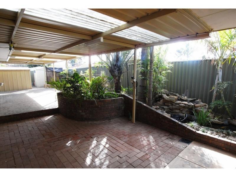 4 Beenong Street, Wanneroo WA 6065