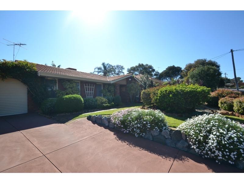 44 Beelara Way, Wanneroo WA 6065